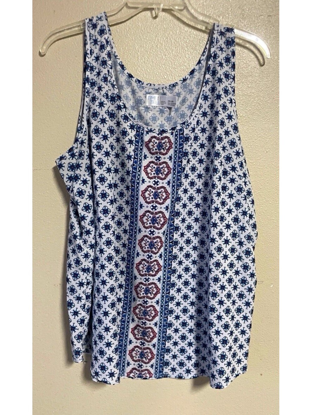 Time Tru 2XL Tank Top Scoop Neck Wide Strap Floral White Blue Red floral plus